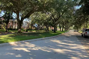 1819 Riverbend Crossing, Sugar Land, TX 77478 - Photo 4