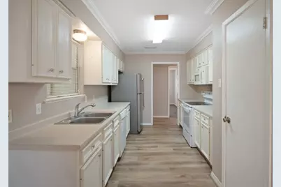 2002 Derby Drive, Conroe, TX 77303 - Photo 4