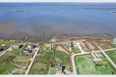 1027 Lot 8 Rollover Circle, Gilchrist, TX 77617 - Photo 12