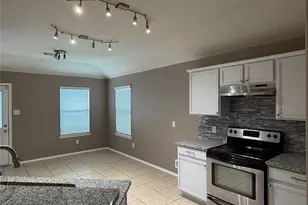 9510 Barr Spring Dr, Humble, TX 77396 - Photo 8
