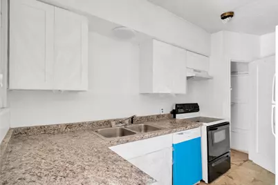 1939 Richmond Avenue #2, Houston, TX 77098 - Photo 4