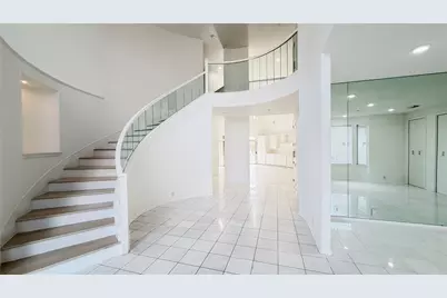 4601 Country Club View, Baytown, TX 77521 - Photo 2