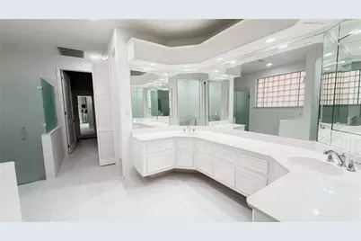 4601 Country Club View, Baytown, TX 77521 - Photo 12