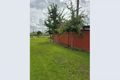 11217 Todd Street, Houston, TX 77055 - Photo 1