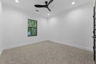 518 Clinton St, Conroe, TX 77301 - Photo 38