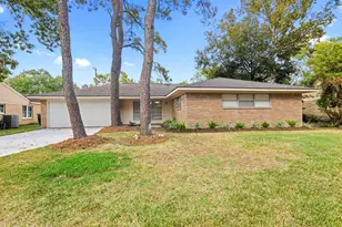 5638 Spellman Rd, Houston, TX 77096 - Photo 2