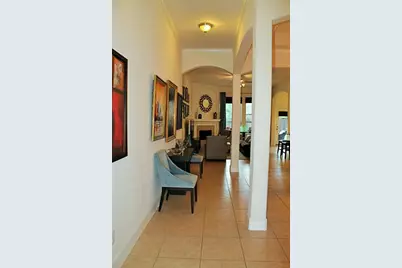 99 E Lasting Spring Circle, The Woodlands, TX 77389 - Photo 4
