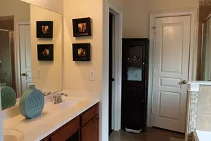 99 E Lasting Spring Cir, The Woodlands, TX 77389 - Photo 16