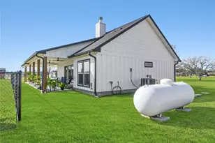 17637 Englin Rd, Winnie, TX 77665 - Photo 30