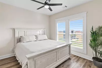 17637 Englin Road, Winnie, TX 77665 - Photo 22