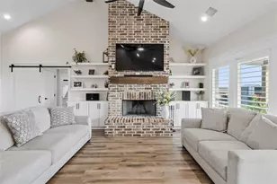 17637 Englin Rd, Winnie, TX 77665 - Photo 14