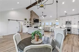 17637 Englin Rd, Winnie, TX 77665 - Photo 10