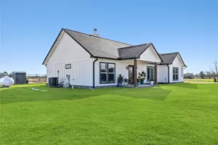 17637 Englin Rd, Winnie, TX 77665 - Photo 28