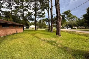 8208 Ash Rd, Texas City, TX 77591 - Photo 2