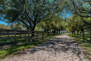 17631 Huffmeister Rd, Cypress, TX 77429 - Photo 4