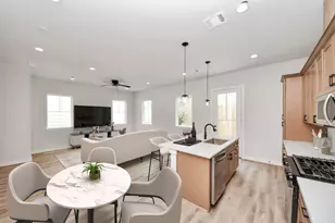 6519 Old Olive Tree Dr, Houston, TX 77091 - Photo 10
