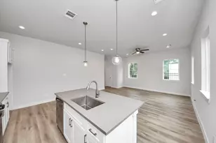 6519 Old Olive Tree Dr, Houston, TX 77091 - Photo 12