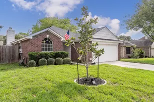 14614 Bradford Colony Dr, Houston, TX 77084 - Photo 2