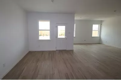 572 Day Station Drive, Dayton, TX 77535 - Photo 6