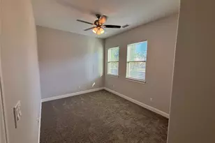 504 Nursery Rd, The Woodlands, TX 77380 - Photo 8