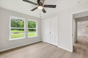 5260 Landry Ln, Beaumont, TX 77708 - Photo 18