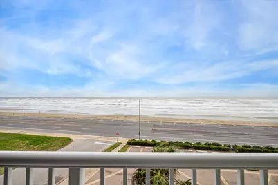 7700 Seawall Boulevard #402, Galveston, TX 77551 - Photo 10