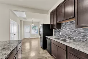 15841 Beechnut Dr, Montgomery, TX 77356 - Photo 14