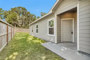 15841 Beechnut Dr, Montgomery, TX 77356 - Photo 16