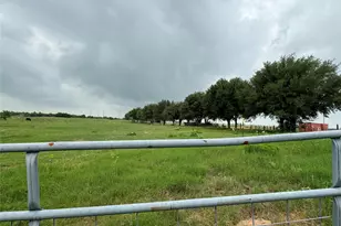 5848 Mieth Rd, Sealy, TX 77474 - Photo 16