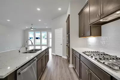 529 Cedar Harbor Court, Conroe, TX 77304 - Photo 22