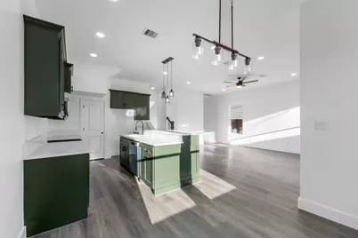 1306 Duff Lane, Houston, TX 77022 - Photo 12