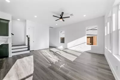 1306 Duff Lane, Houston, TX 77022 - Photo 16