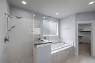 1606 Westside Gardens Ln Ln, Houston, TX 77055 - Photo 26