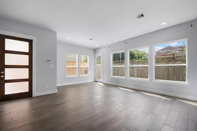 1606 Westside Gardens Ln Lane, Houston, TX 77055 - Photo 10