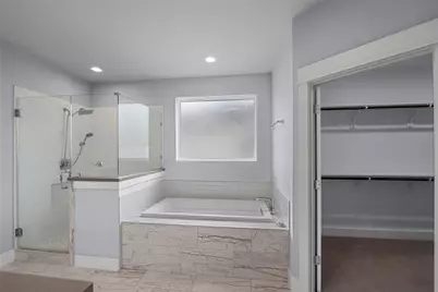 1606 Westside Gardens Ln Lane, Houston, TX 77055 - Photo 24