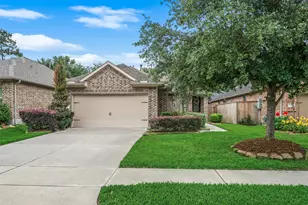 142 Elderberry Trl, Montgomery, TX 77316 - Photo 2