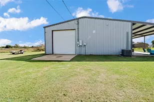 2923 County Rd 209, Danbury, TX 77534 - Photo 20