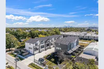 4712 Moving Meadows Drive, Houston, TX 77018 - Photo 2