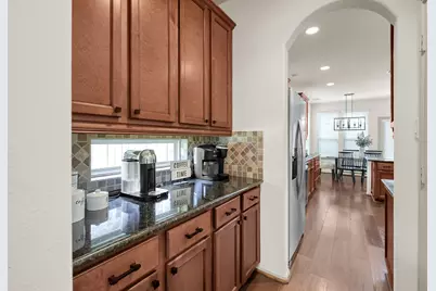 158 S Vershire Circle, The Woodlands, TX 77354 - Photo 12