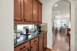 158 S Vershire Cir, The Woodlands, TX 77354 - Photo 12
