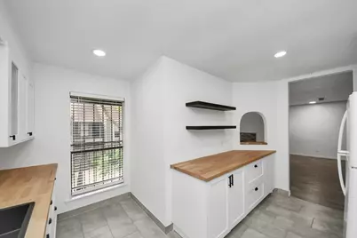 6601 Sands Point Drive #47, Houston, TX 77074 - Photo 12