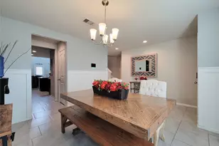 8003 Ecru Ln, Rosharon, TX 77583 - Photo 4