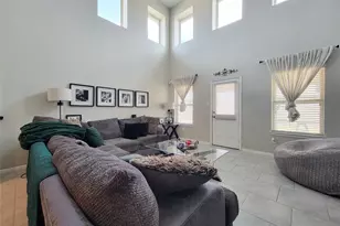 8003 Ecru Ln, Rosharon, TX 77583 - Photo 4