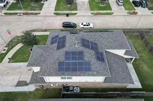 8003 Ecru Ln, Rosharon, TX 77583 - Photo 32