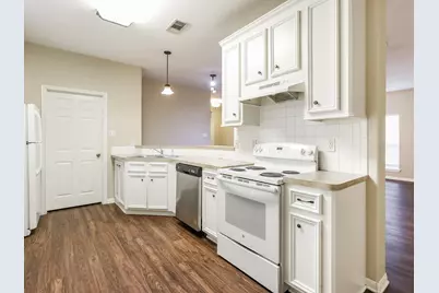 13541 Lake Breeze Lane, Willis, TX 77318 - Photo 4