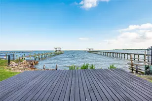 1643 Dick Bay Dr, Dickinson, TX 77539 - Photo 2