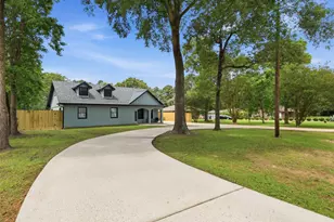 12739 Woodcreek Dr, Willis, TX 77318 - Photo 36