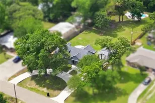 12739 Woodcreek Dr, Willis, TX 77318 - Photo 38