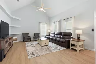 12739 Woodcreek Dr, Willis, TX 77318 - Photo 8