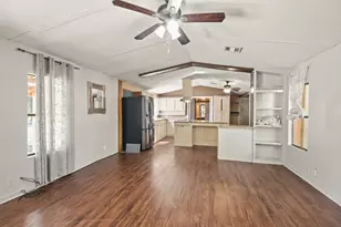 17317 E Greenleaf Ln, Conroe, TX 77306 - Photo 2